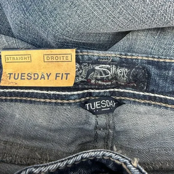 Silver Jeans Women's 26x31 (2) Blue Tuesday Fit Low Slim Boot Western NWT - Picture 6 of 14